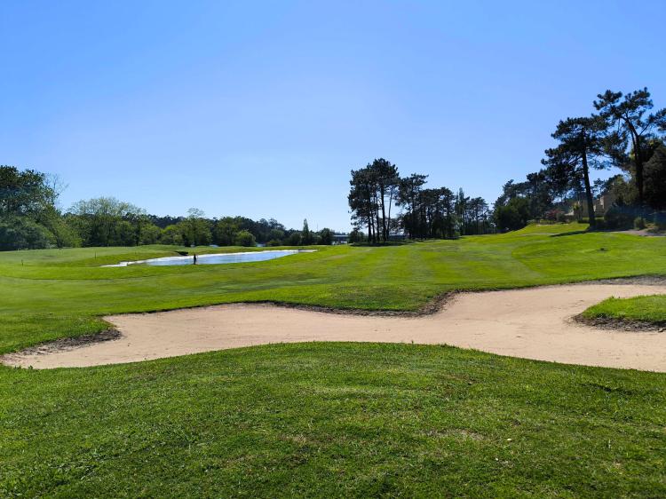 golf near esposende